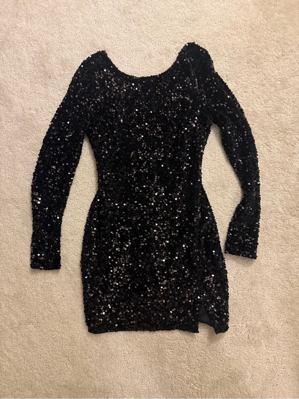 Black Long-Sleeve Sequin Bodycon Mini Dress